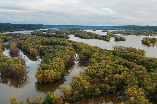 Aerial shot of Mississippi River